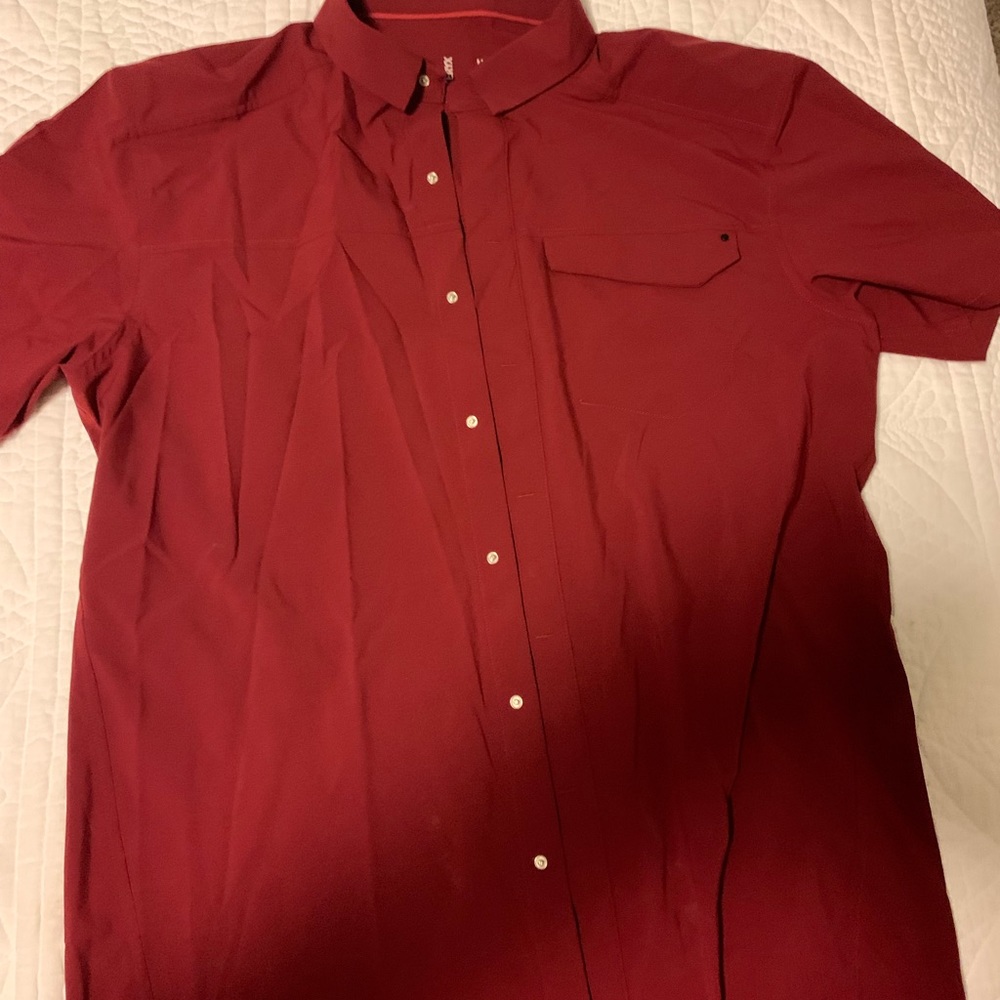 Men’s arc’teryx shirt
